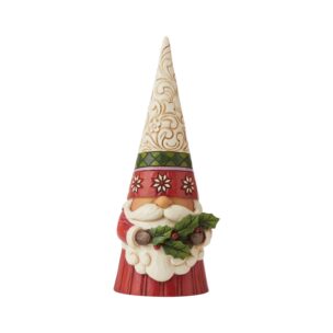 Gnome holding Holly